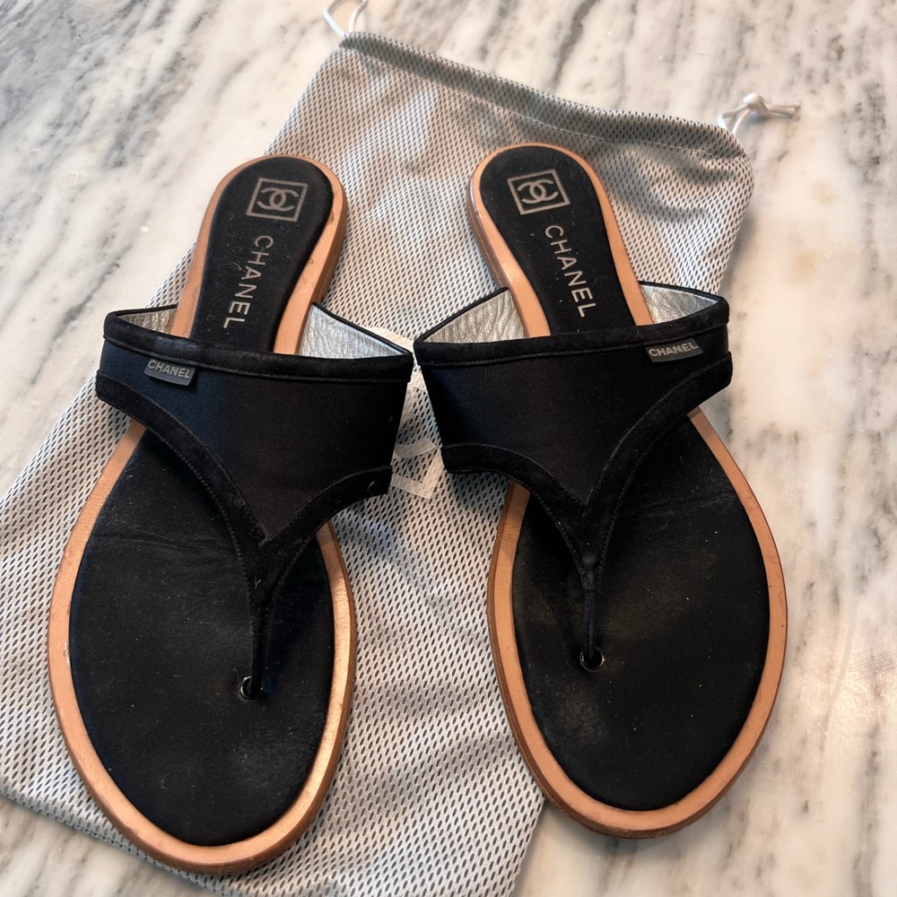 Chanel satin and velvet trim flats